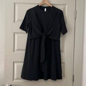Lululemon dress size 6